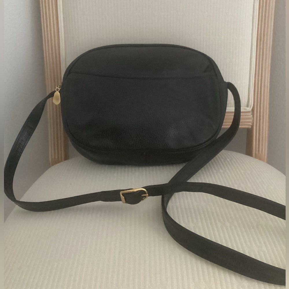 SAKS FIFTH AVENUE black leather bag ITALY EUC crossbody or shoulder